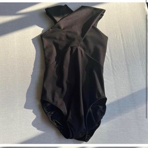 ISO this Five dancewear leotard. “Jete Luxe” YM YL